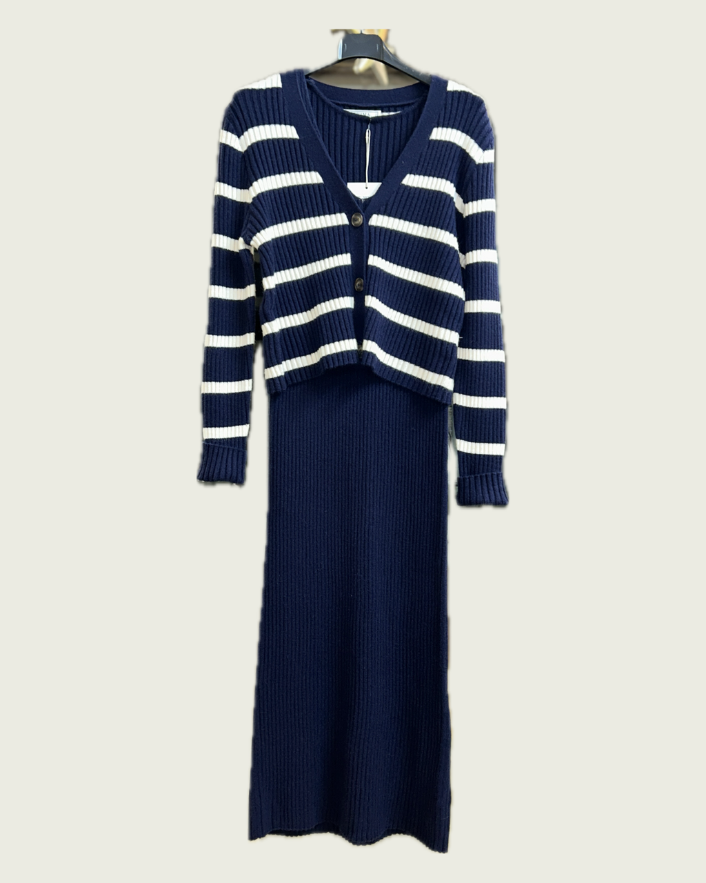 vestido con chaqueta